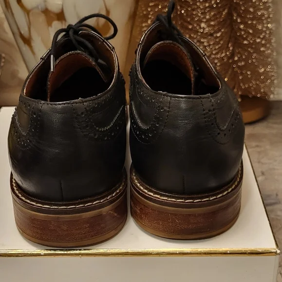 Alfani Black Perforated Oxfords display picture 1
